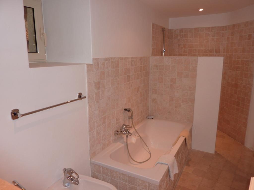 Le Mas Del Sol Bed & Breakfast Bonnieux Exterior foto