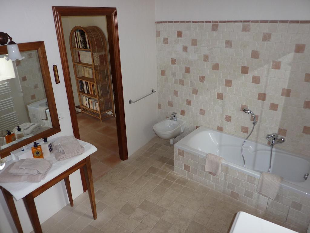 Le Mas Del Sol Bed & Breakfast Bonnieux Cameră foto